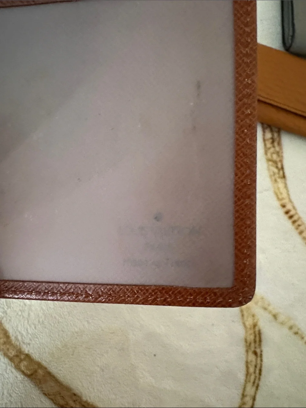 Louis Vuitton Vintage Brown Taiga Leather Bifold Card Holder / Wallet